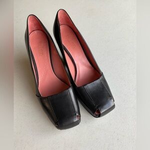 Leather Black Peep-Toe Women's heels Shoes size 9